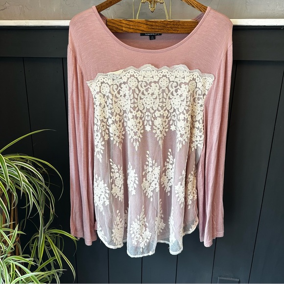 Suzanne Betro Light Pink Cream Lace Front Baby Doll Style Top Size 2X - Picture 1 of 12